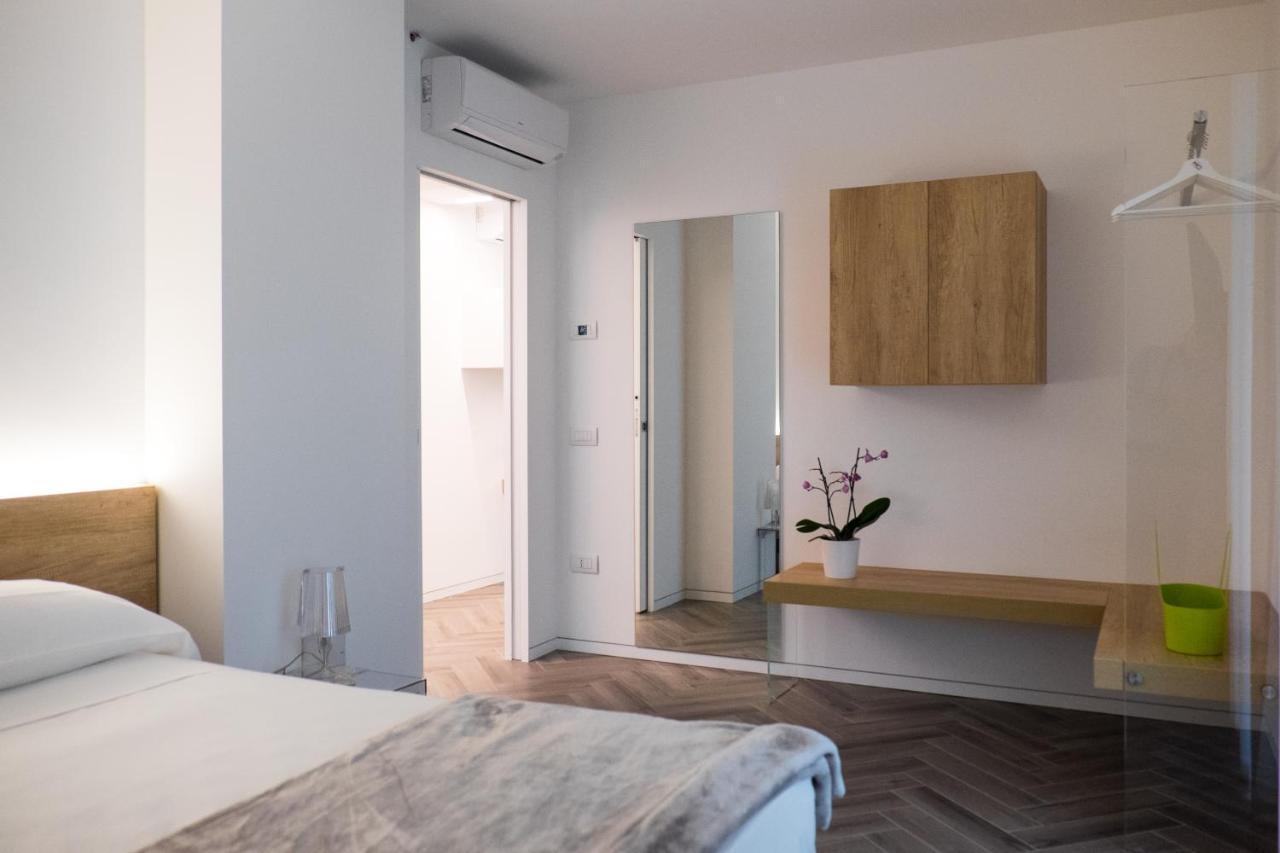 Terrazze Dei Tigli Apartment ริวาเดลการ์ดา ภายนอก รูปภาพ