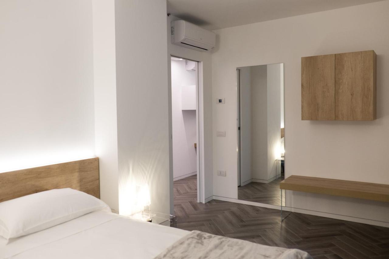Terrazze Dei Tigli Apartment ริวาเดลการ์ดา ภายนอก รูปภาพ